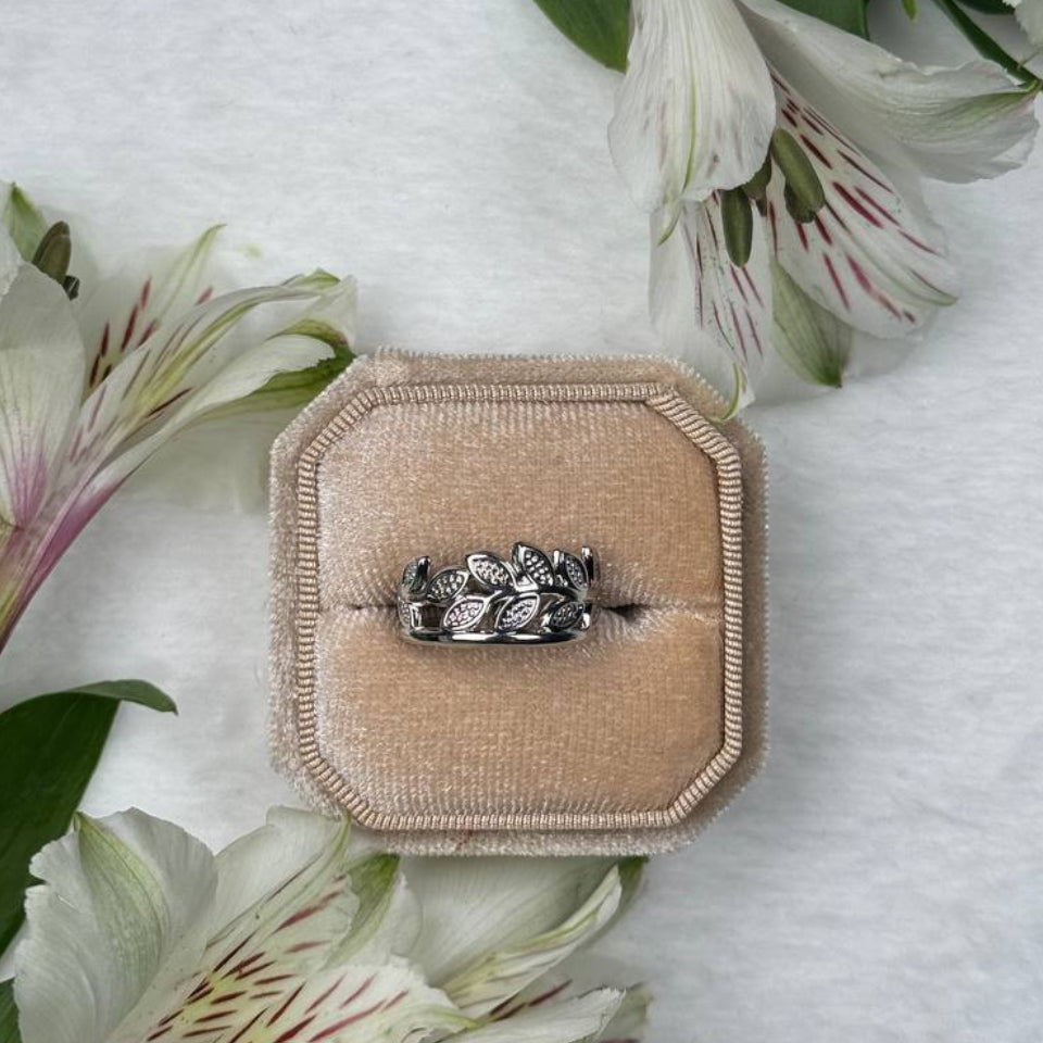 Anello Edera in acciaio inossidabile