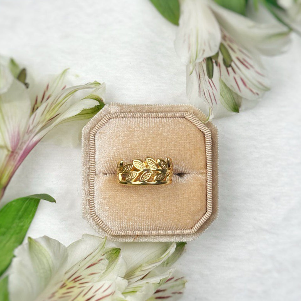 Anello Edera in acciaio inossidabile