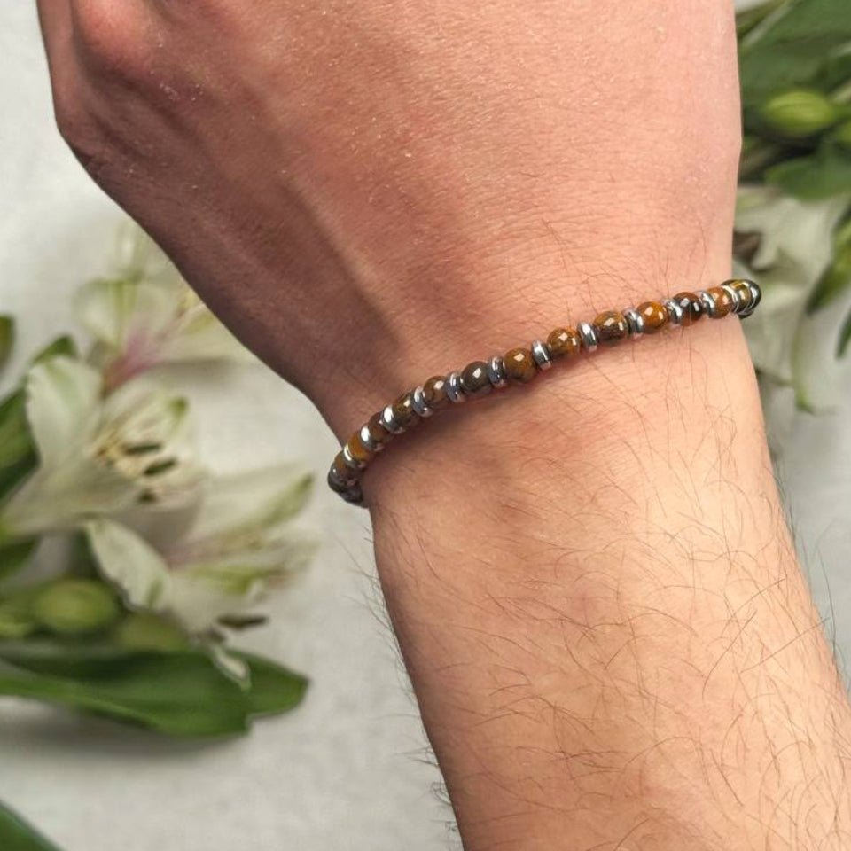 Bracciale naturale con piccole perle di Occhio di Tigre